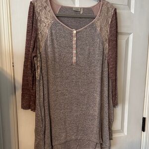 LOGO by Lori Goldstein Lace Accent Top - Gray and Brown